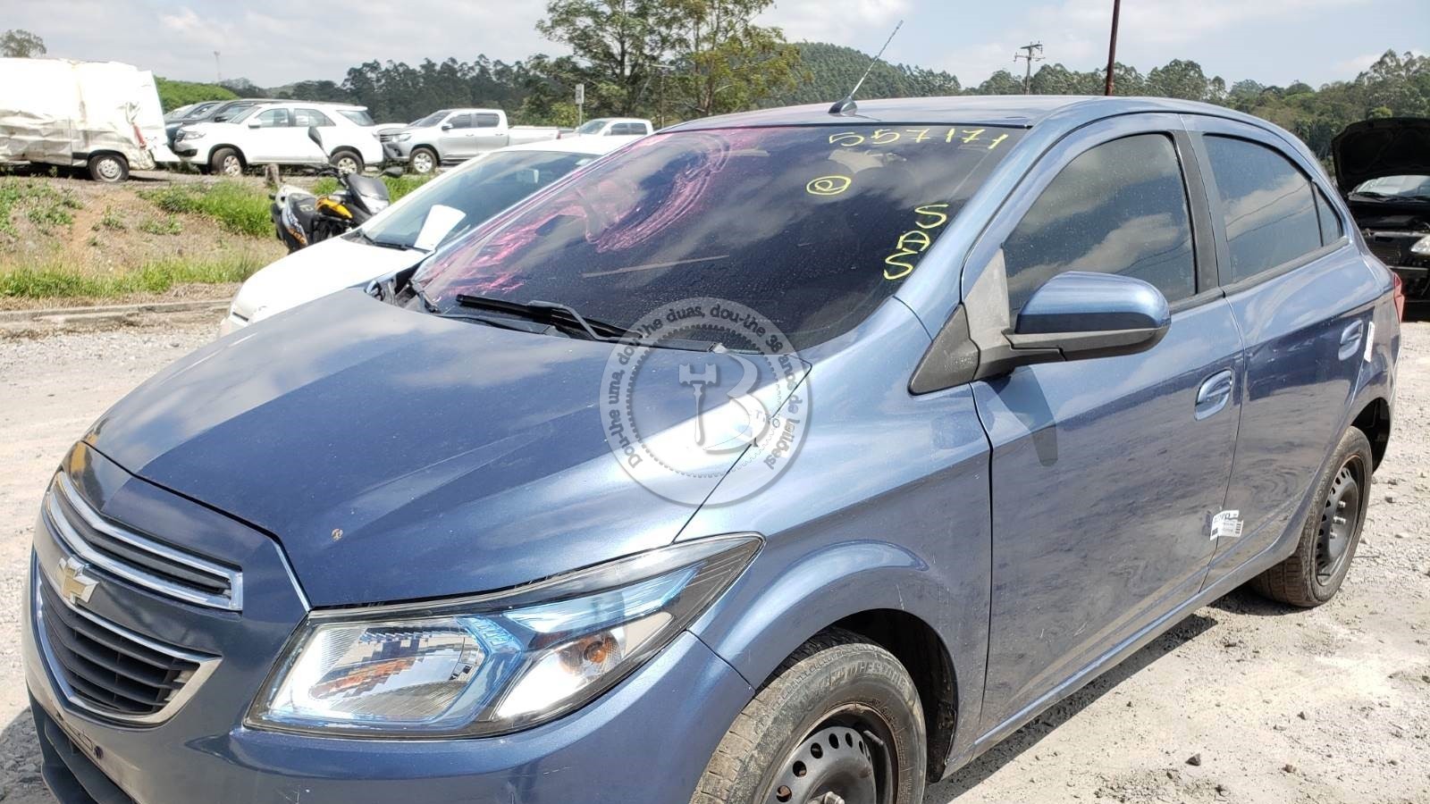 LOTE 006 CHEVROLET ONIX 1.4 2015
