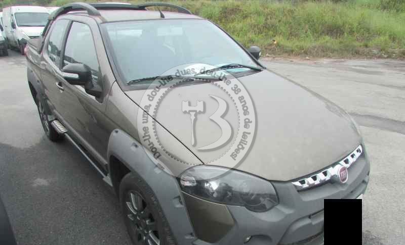 LOTE 007 FIAT STRADA ADVENTURE CD 1.8 2017 FLEX