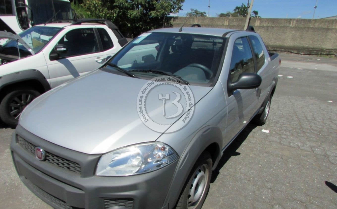 LOTE 008 FIAT STRADA  Hard Working Cd E 1.4 2018 FLEX