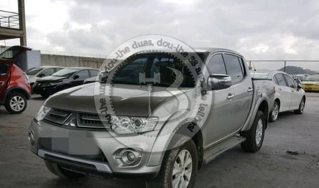 LOTE 023 MITSUBISHI L200 TRITON 2.4 HLS 16V 2015-16