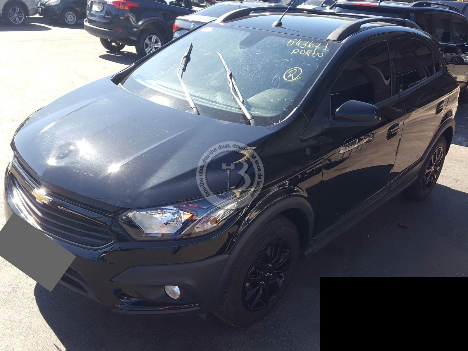 LOTE 010 CHEVROLET ONIX ACTIV 1.4 ECO 2019