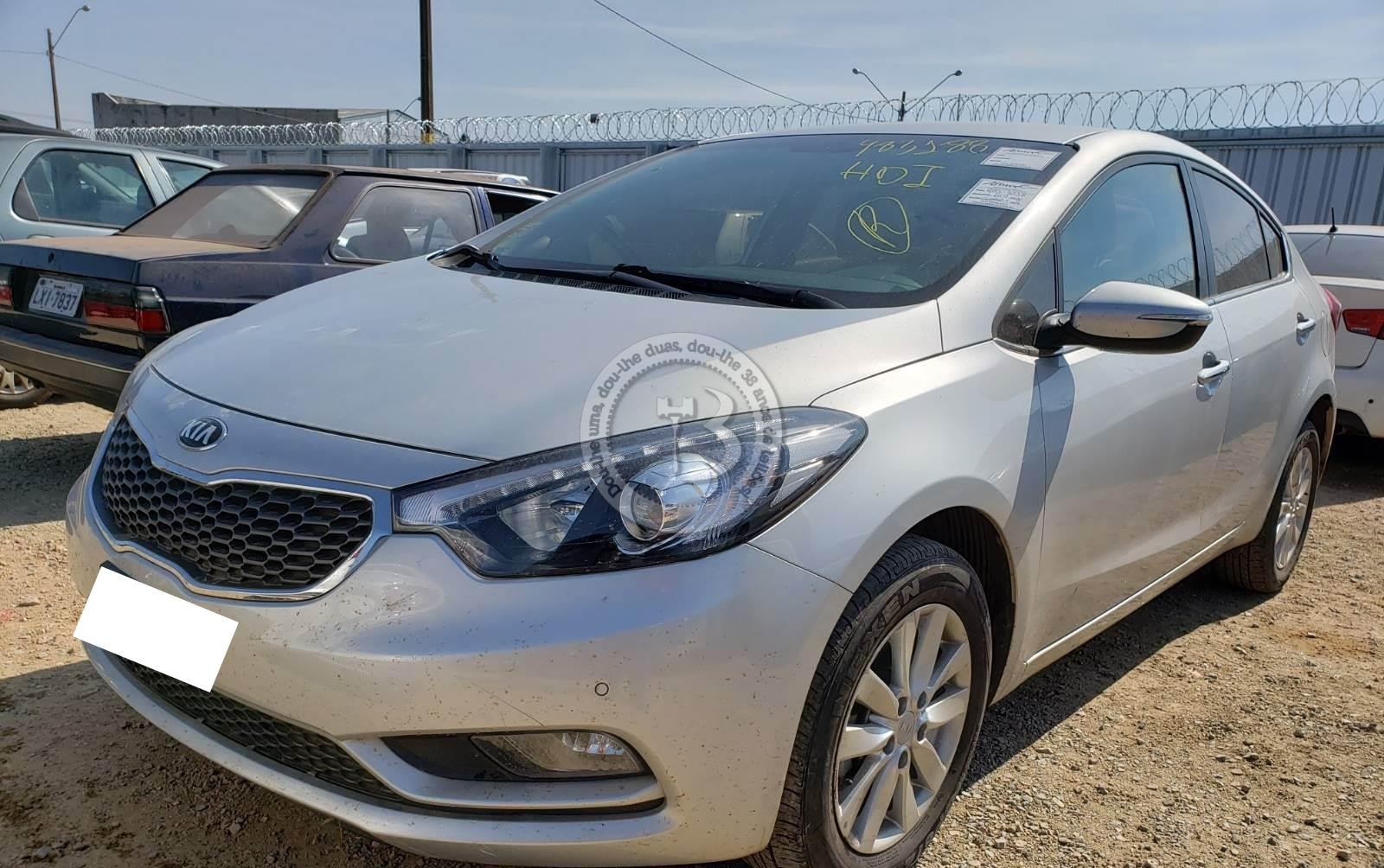 LOTE 035 KIA CERATO 2016