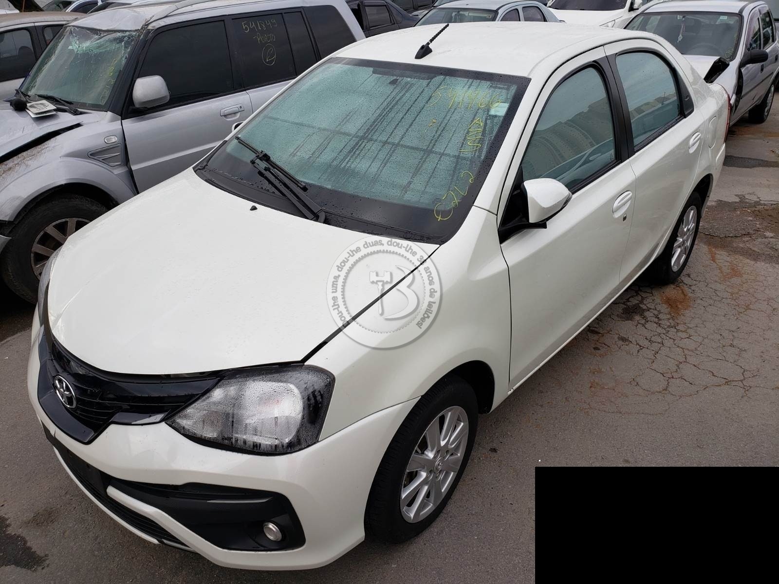 LOTE 044 TOYOTA ETIOS SEDA X PLUS 1.5 16V DUAL VVT-I 2019