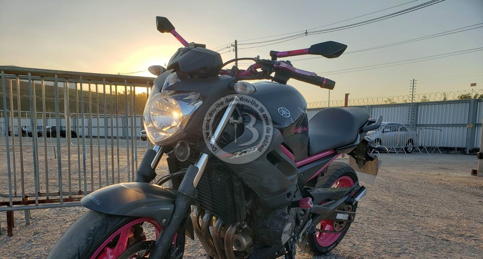 YAMAHA XJ6 N 600 ABS 2015