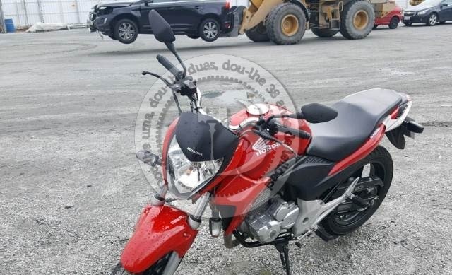 LOTE 007 HONDA CB 300 2014