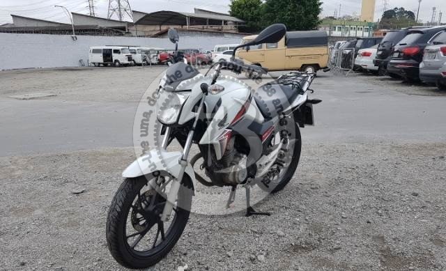 LOTE 009 HONDA CG 160 2016