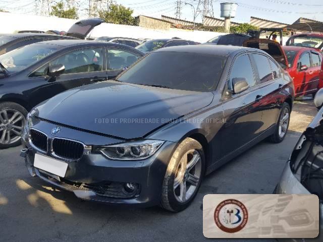 LOTE 004 BMW 320i ActiveFlex FLEX2015