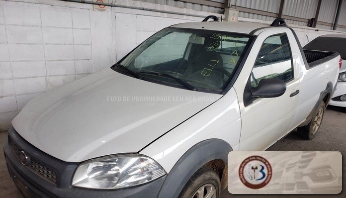 LOTE 017 FIAT STRADA WORKING 1.4 2016