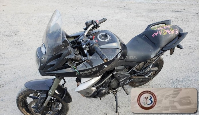 LOTE 020 kawasaki VERSYS 650 ABS 2016