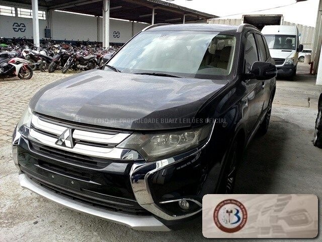 LOTE 031 MITSUBISHI OUTLANDER 3.0 V6 GT Top 4WD 2018