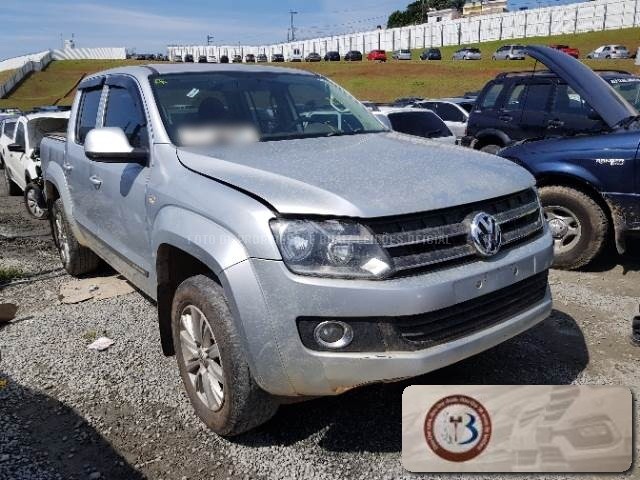 LOTE 044 VOLKSWAGEN AMAROK TRENDLINE 4MOTION ... 2014