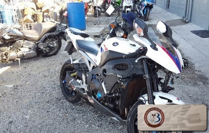 LOTE 006 HONDA CBR 1000RR 2012