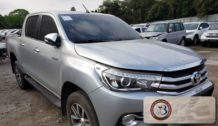 LOTE 048 TOYOTA HILUX CD SRX 2.8 D-4D TURBO 18 2019