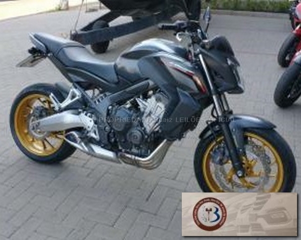 LOTE 008 HONDA - CB 650 F 2015