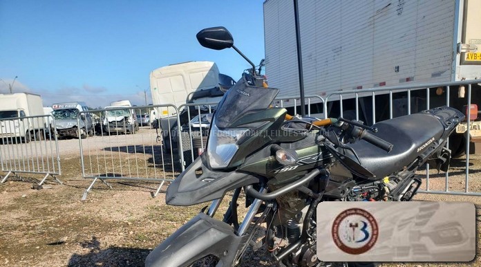 LOTE 013 HONDA XRE 190 FLEXONE 2016