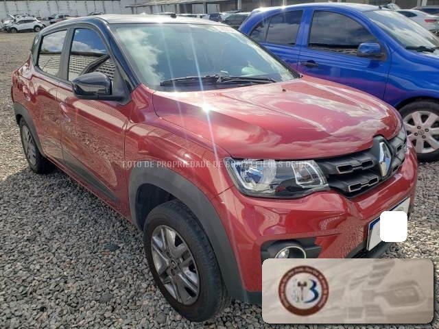 LOTE 056 KWID INTENSE 1.0 SCE